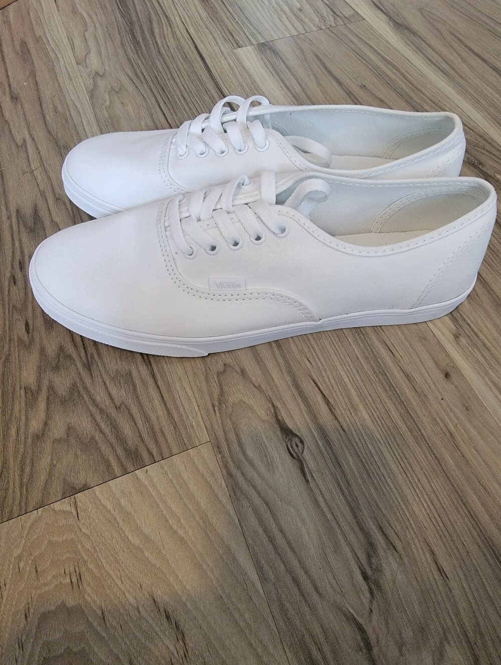 Vans White Canvas Low-Top Sneakers - Men's